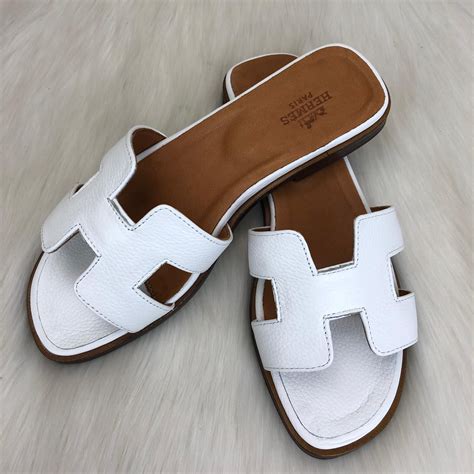 hermes oran sandals leather types